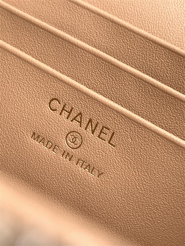 2026127215529748 580